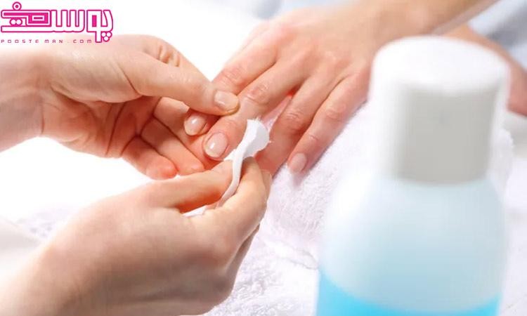 از بین بردن لکه رنگ مو با لاک پاککن